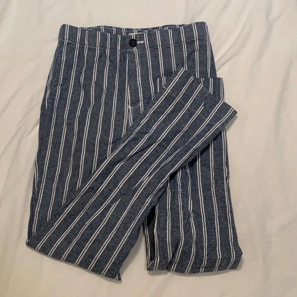 JOHN GAULT girls washed grey and white striped cotton pants in size 12.